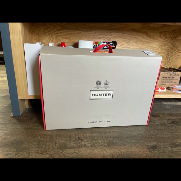 Hunter Original Matte Tall Boots (w/ two pairs of boot socks) - Picture 9 of 10